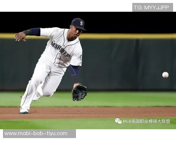 哈珀谈球队团结精神强调成员间互助与共同成功的重要性