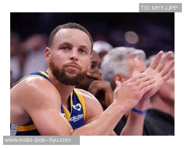 库里三分球表现出色本赛季投进93记仅次于米切尔且少打7场比赛